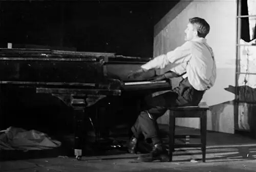 William Engvick