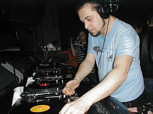 Super DJ Dmitry
