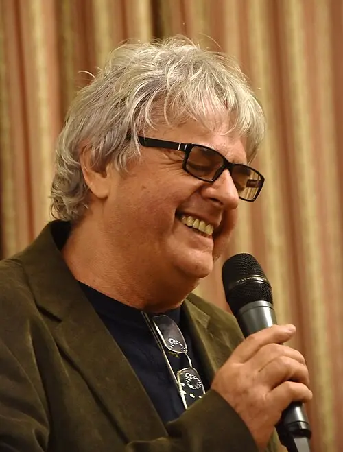 B. Tóth László
