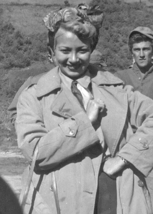 Monica Lewis