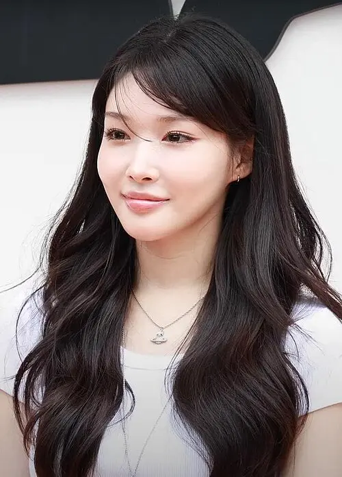 CHUNG HA