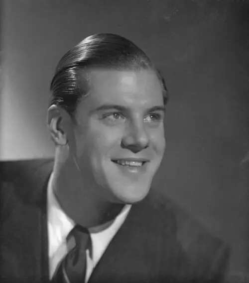 Johnny Hess