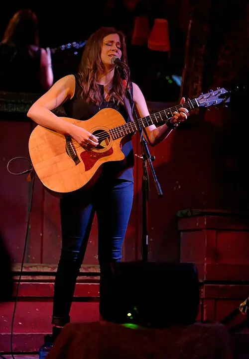 Michelle Lewis