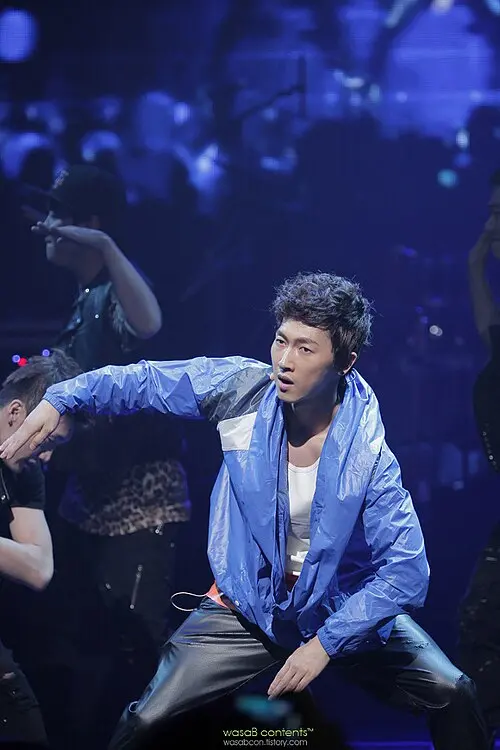 장우혁