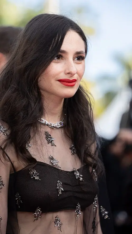 Esther Abrami
