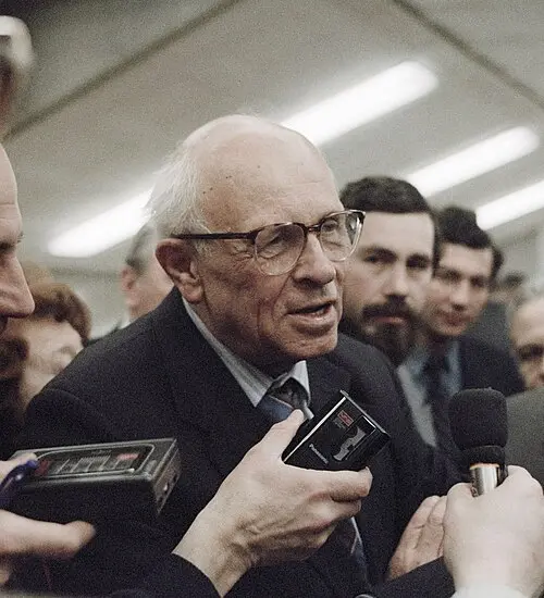 Андрей Сахаров