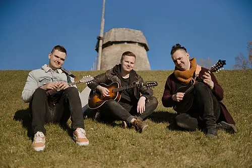 MandoTrio