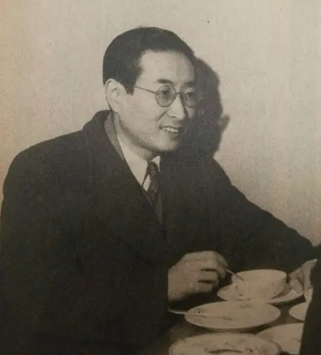 米山正夫