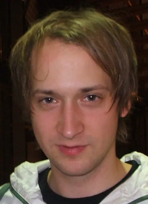 Simon Triebel
