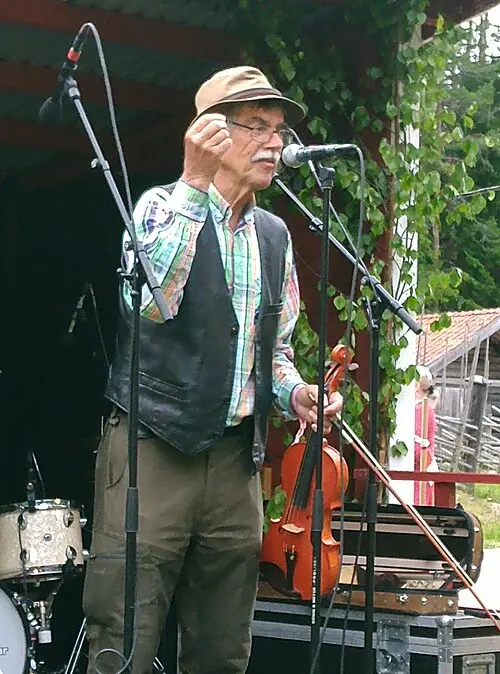 Kalle Almlöf