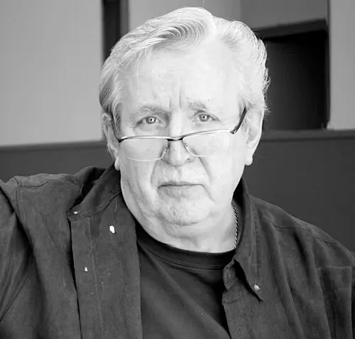 Raymond Paquin