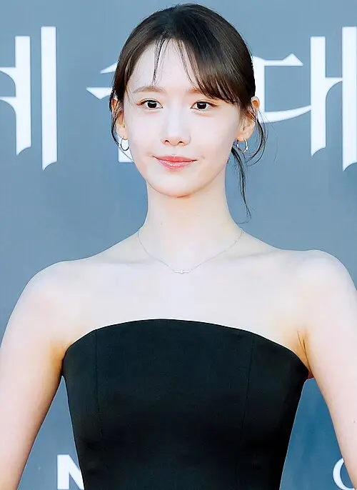 윤아