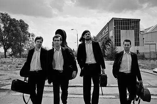 Atom String Quartet
