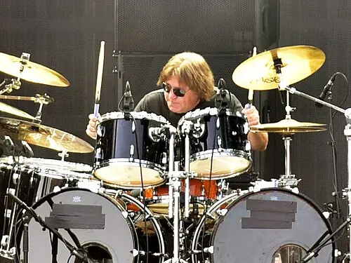 Simon Wright