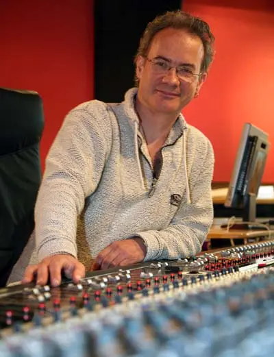 Pete Thomas