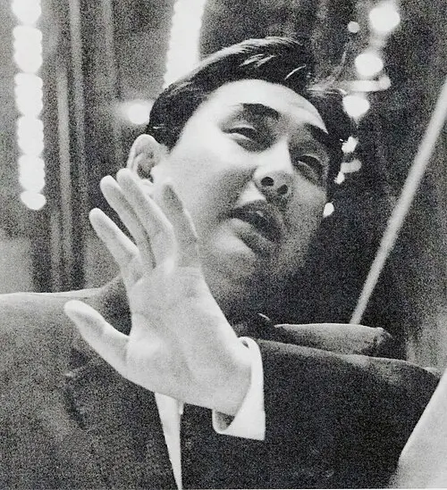 浅利慶太