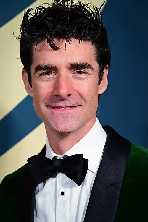 Drew Gehling