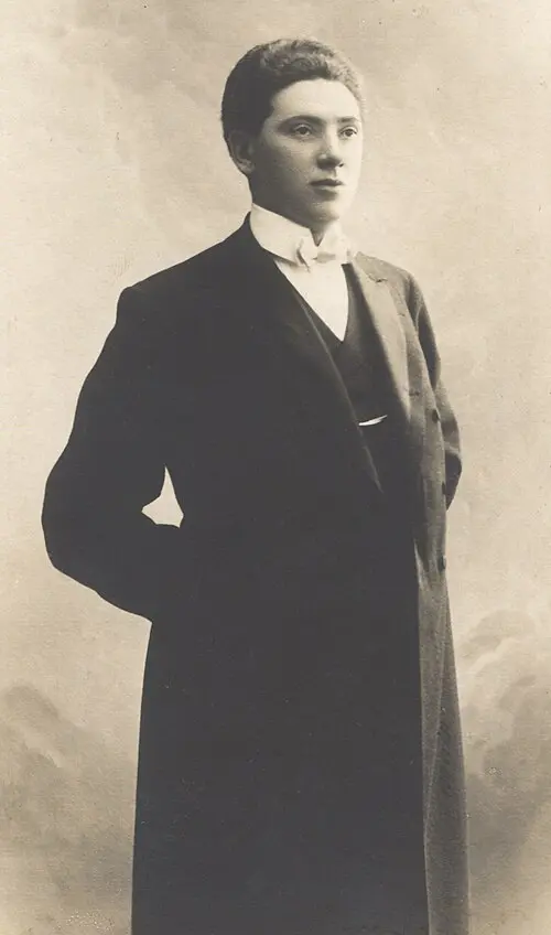 Лев Сибиряков
