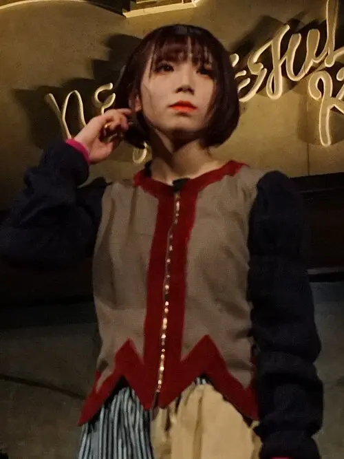 アユニ・D