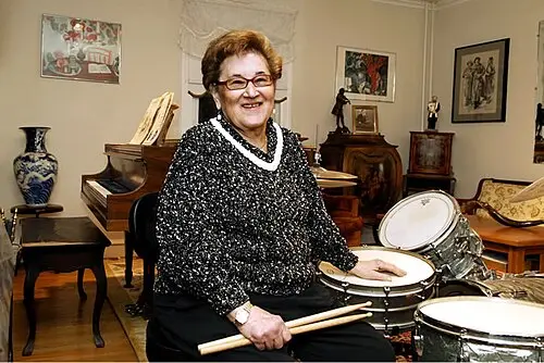 Elaine Hoffman Watts