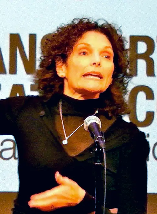 Mary Elizabeth Mastrantonio