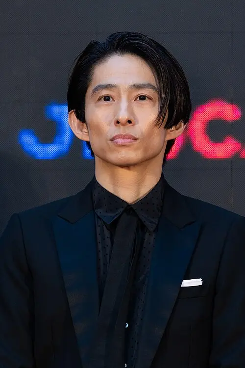 三宅健