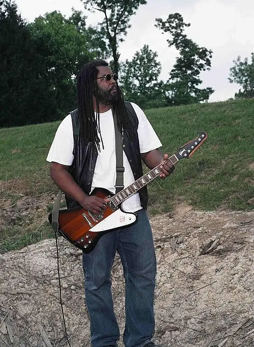 Alvin Youngblood Hart