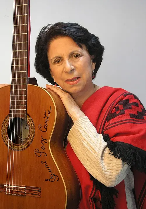 Suni Paz