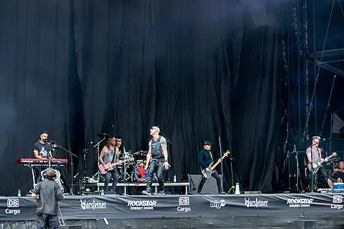 Daughtry