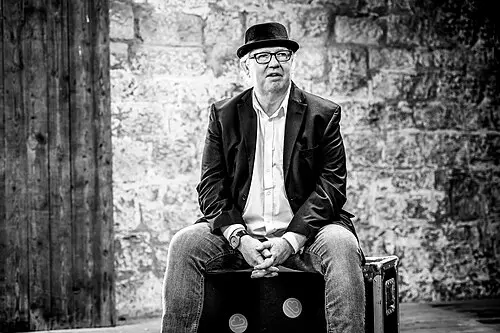 Clive Gregson