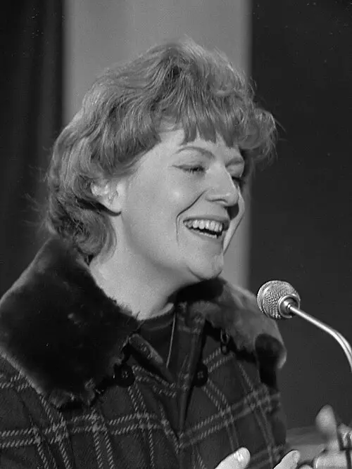 Simone Langlois