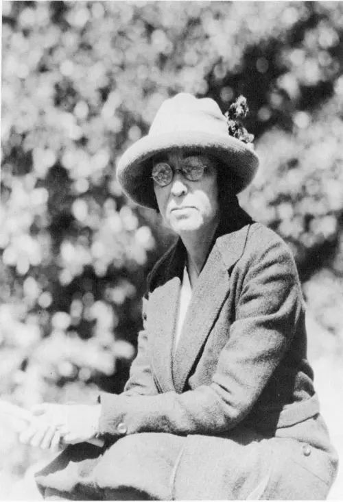 Helen Heffron Roberts
