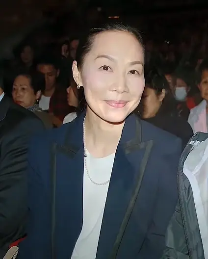彭羚