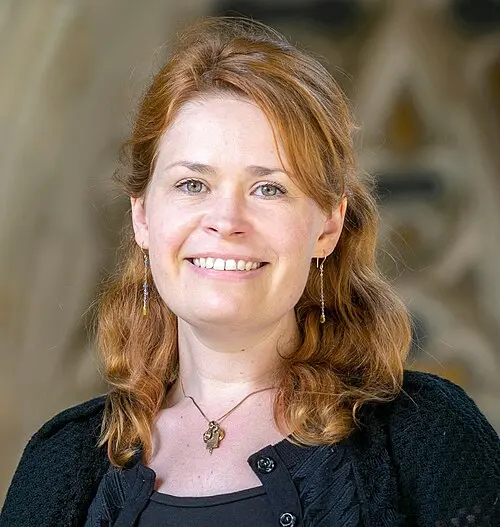 Libbie Schrader