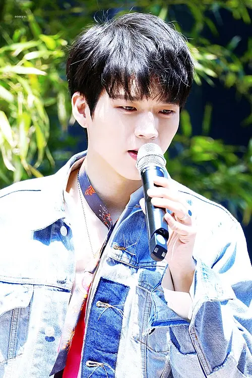 남우현