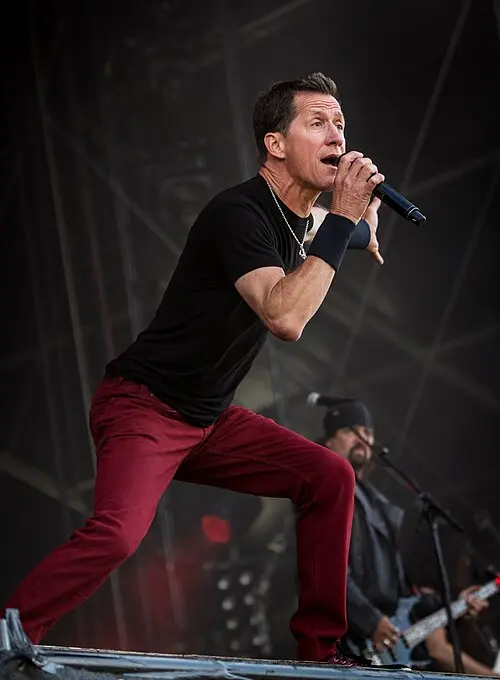 Mike Howe