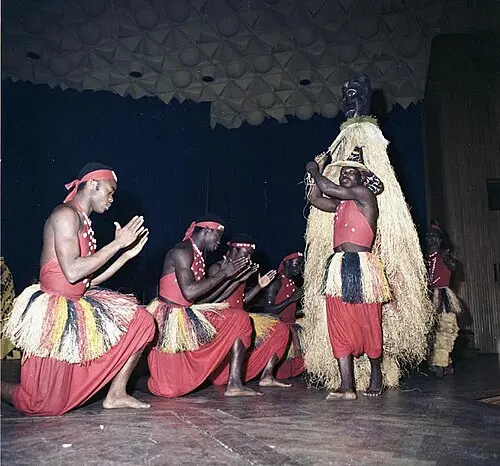 Les Ballets Africains