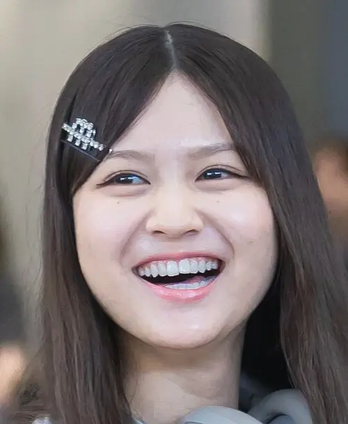 中村麗乃
