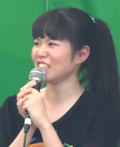 川口千里