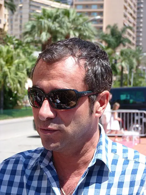 Bernard Montiel