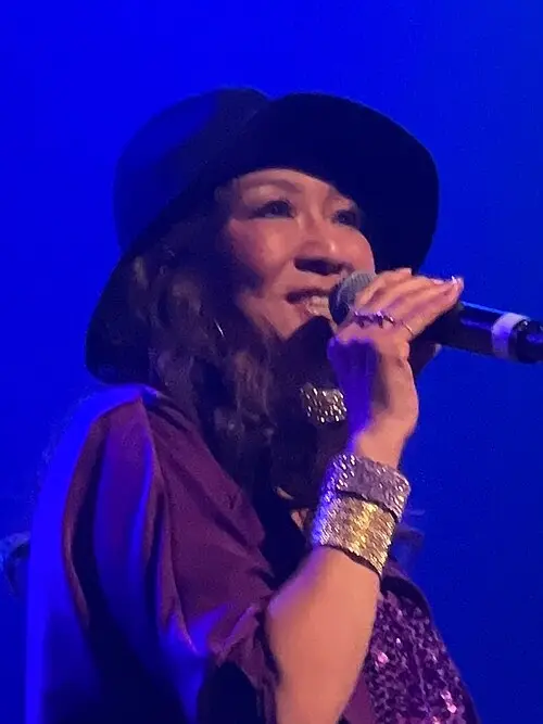 杏里