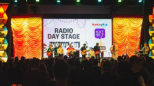 Broken Social Scene