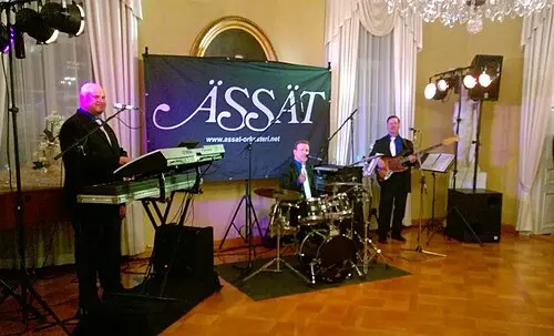 Ässät