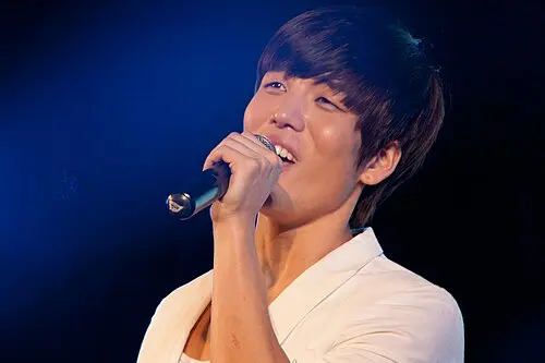 창민
