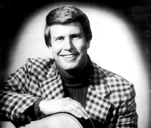 Joe Dowell