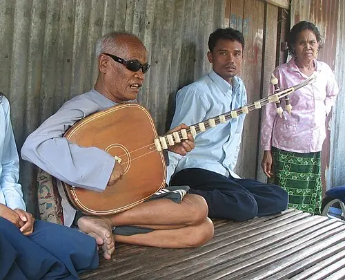គង់ ណៃ