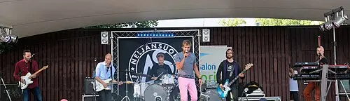 Neljänsuora