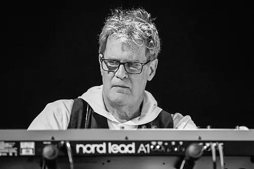Gary Husband