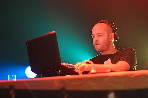 DJ Thomilla
