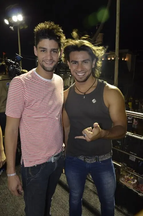 Munhoz & Mariano